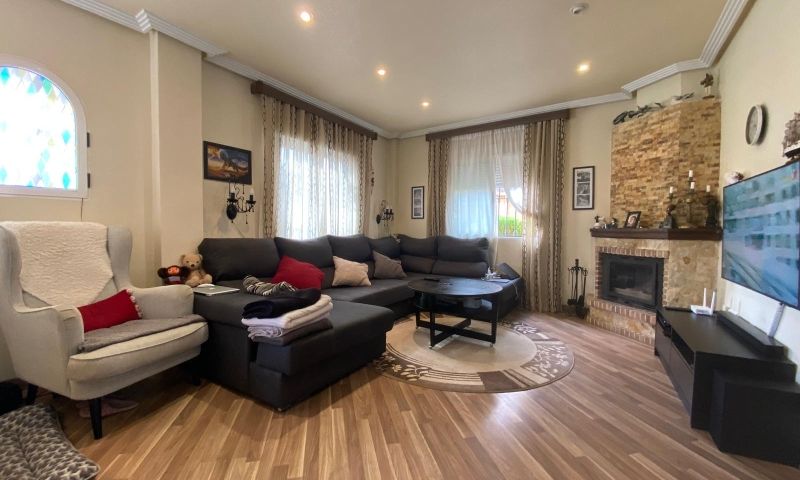 Bathroom in villa for sale in Orihuela Costa