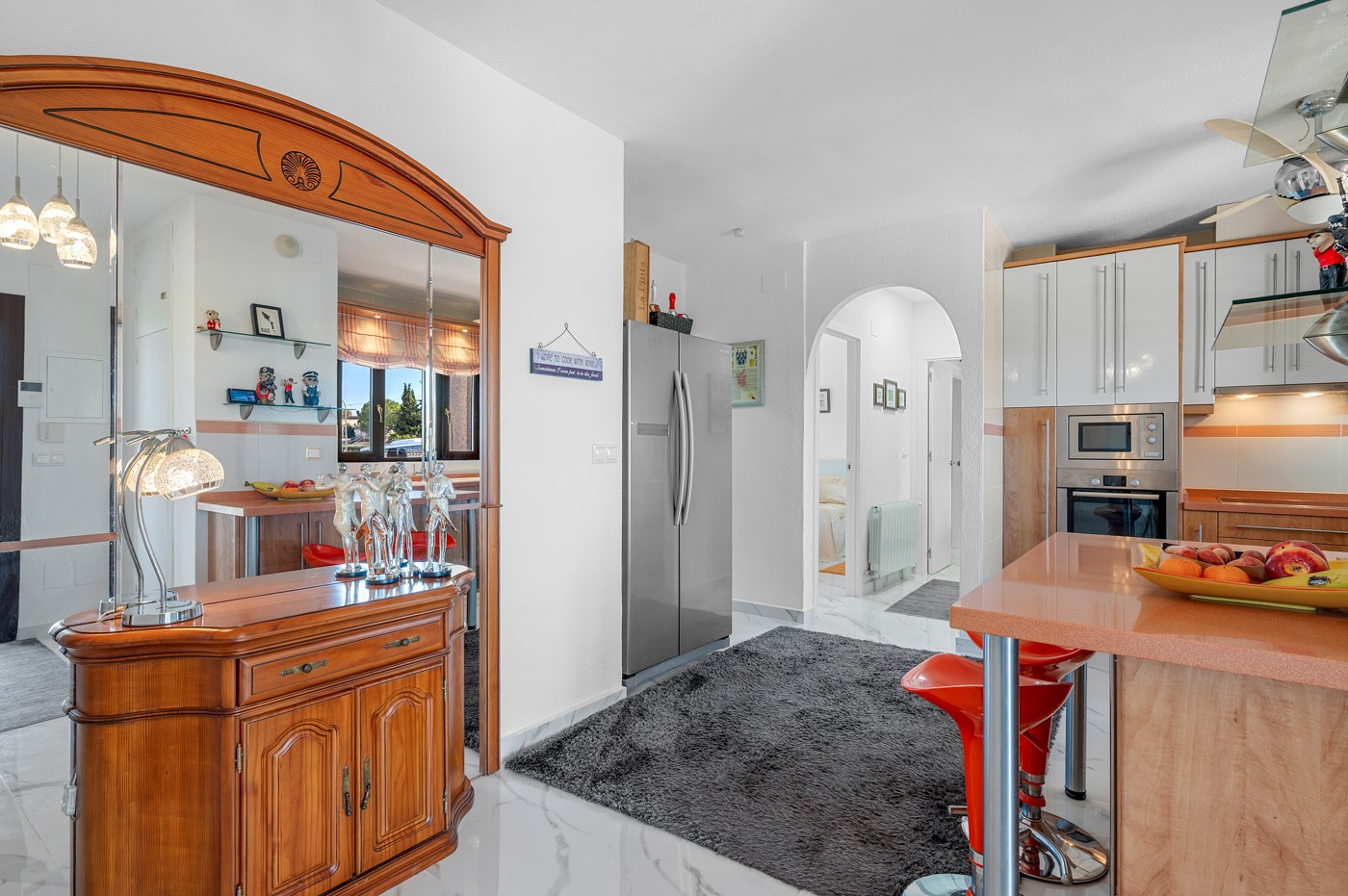 Pool area in villa for sale in Almoradi
