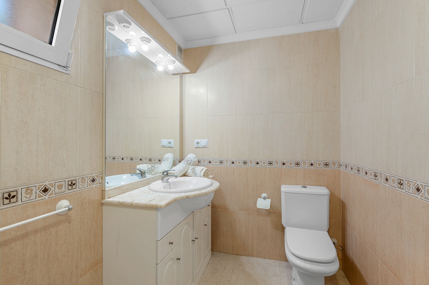 Garden in villa for sale in Almoradi