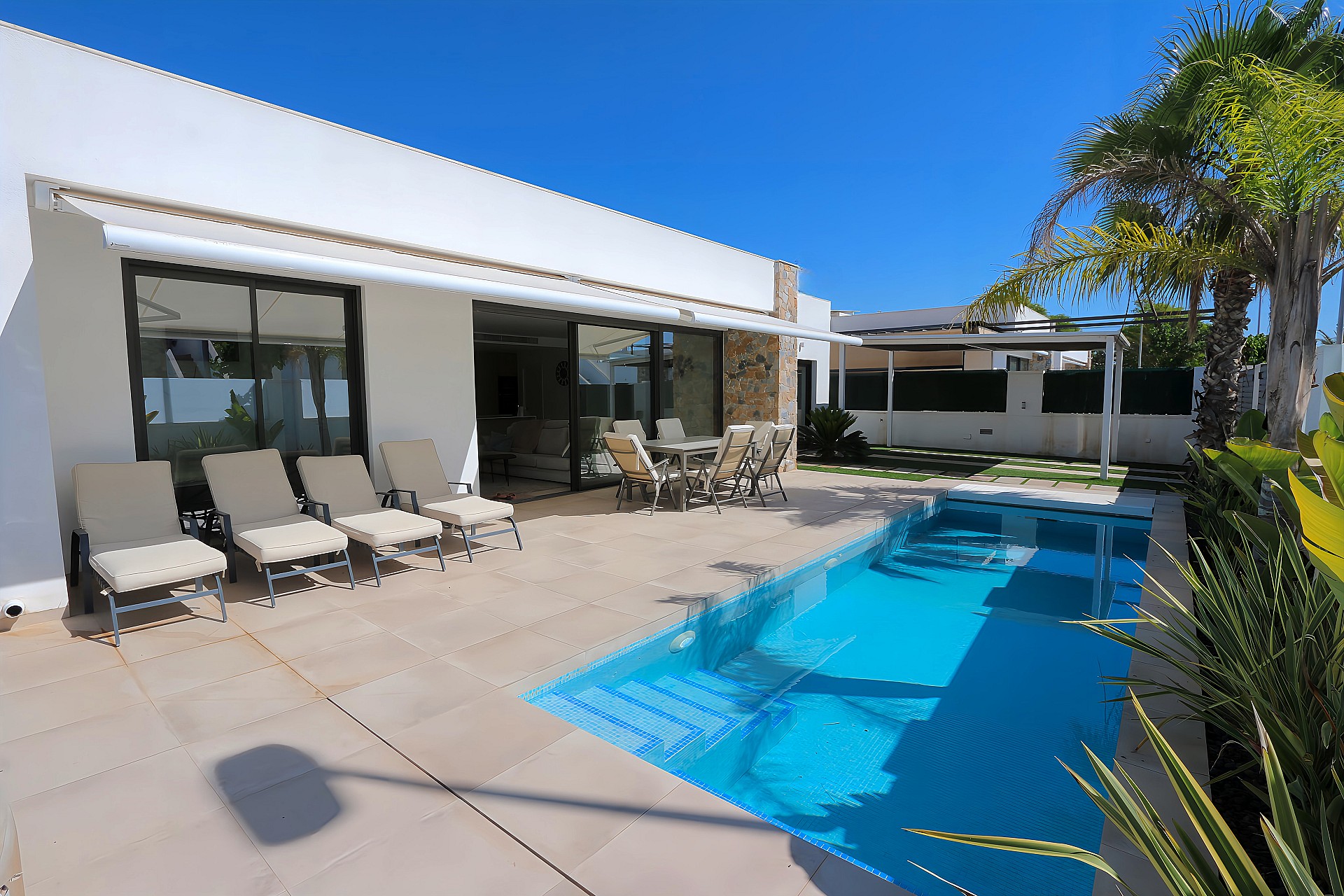 Kitchen in villa for sale in Pilar de La Horadada