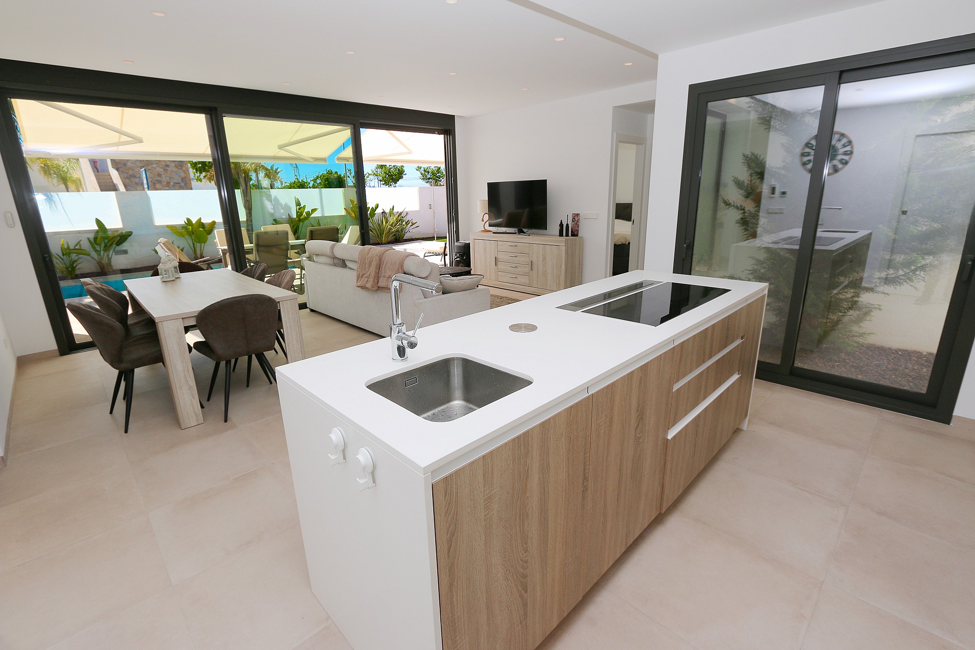 Exterior view in villa for sale in Pilar de La Horadada