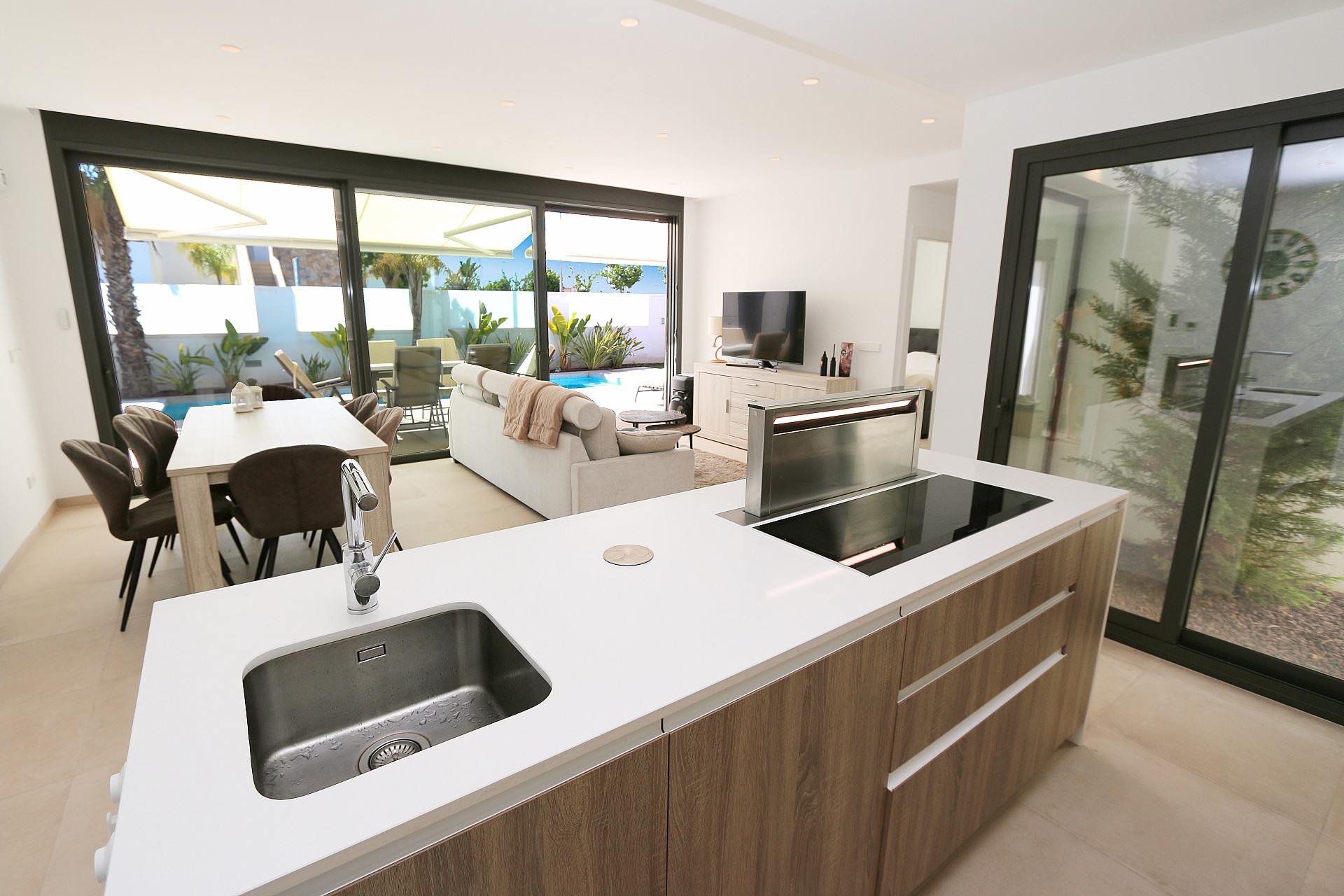 Master bedroom in villa for sale in Pilar de La Horadada