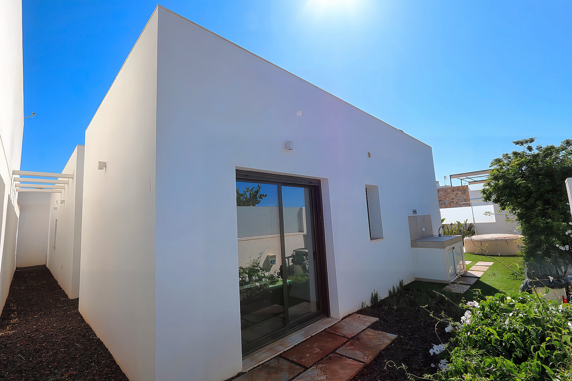 Pool area in villa for sale in Pilar de La Horadada