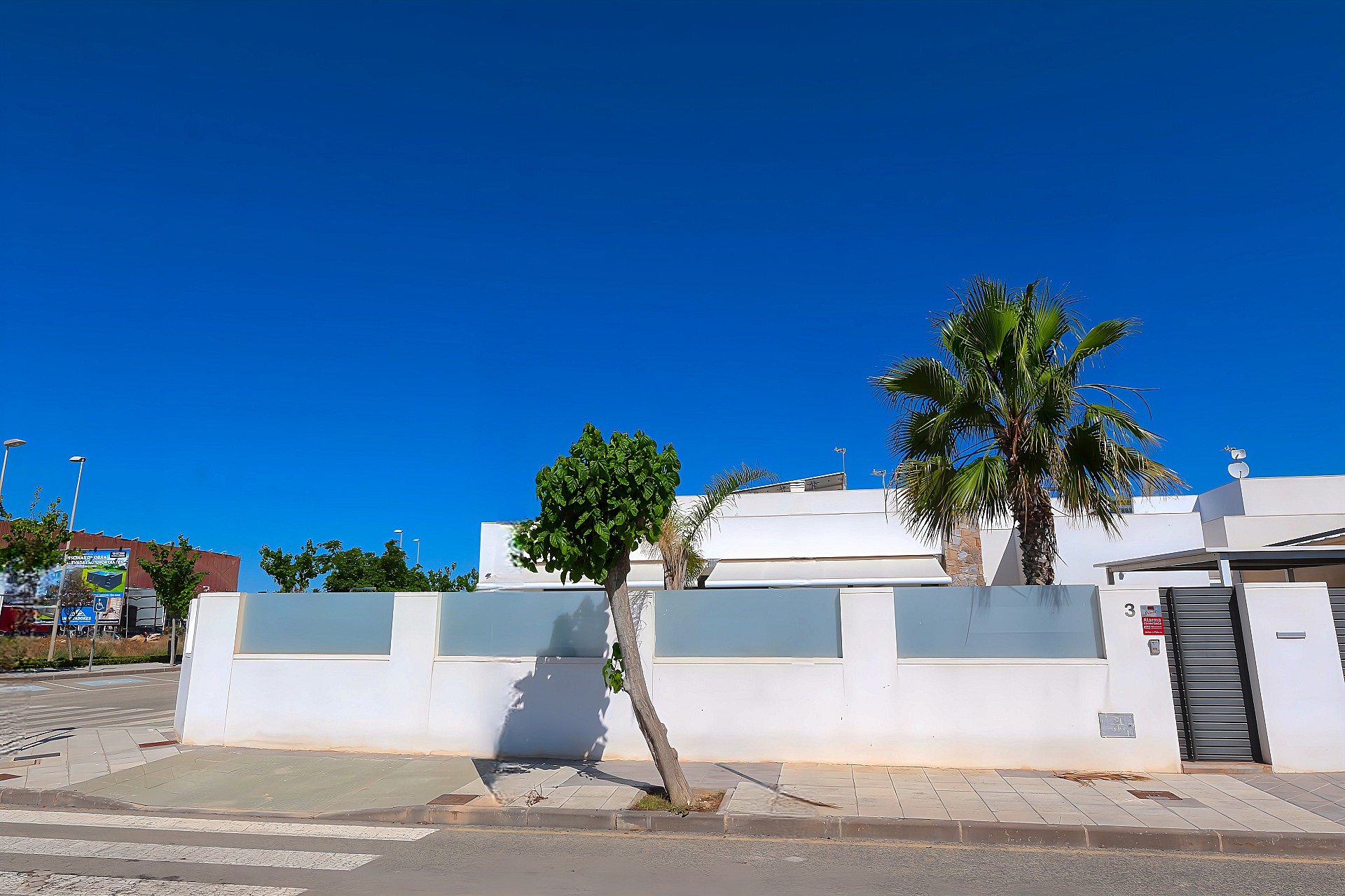 Bedroom in villa for sale in Pilar de La Horadada