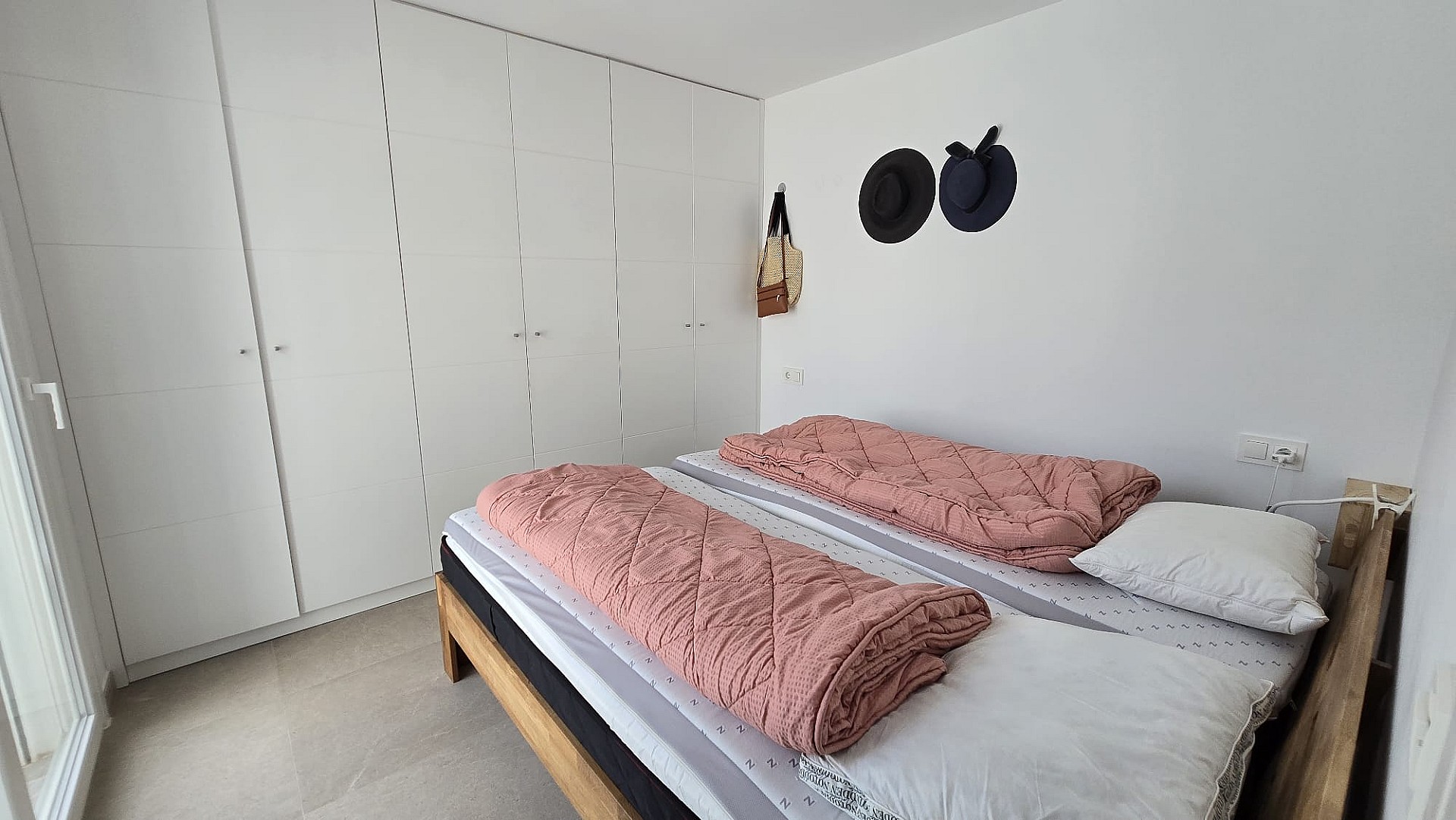 Terrace in villa for sale in San Pedro del Pinatar