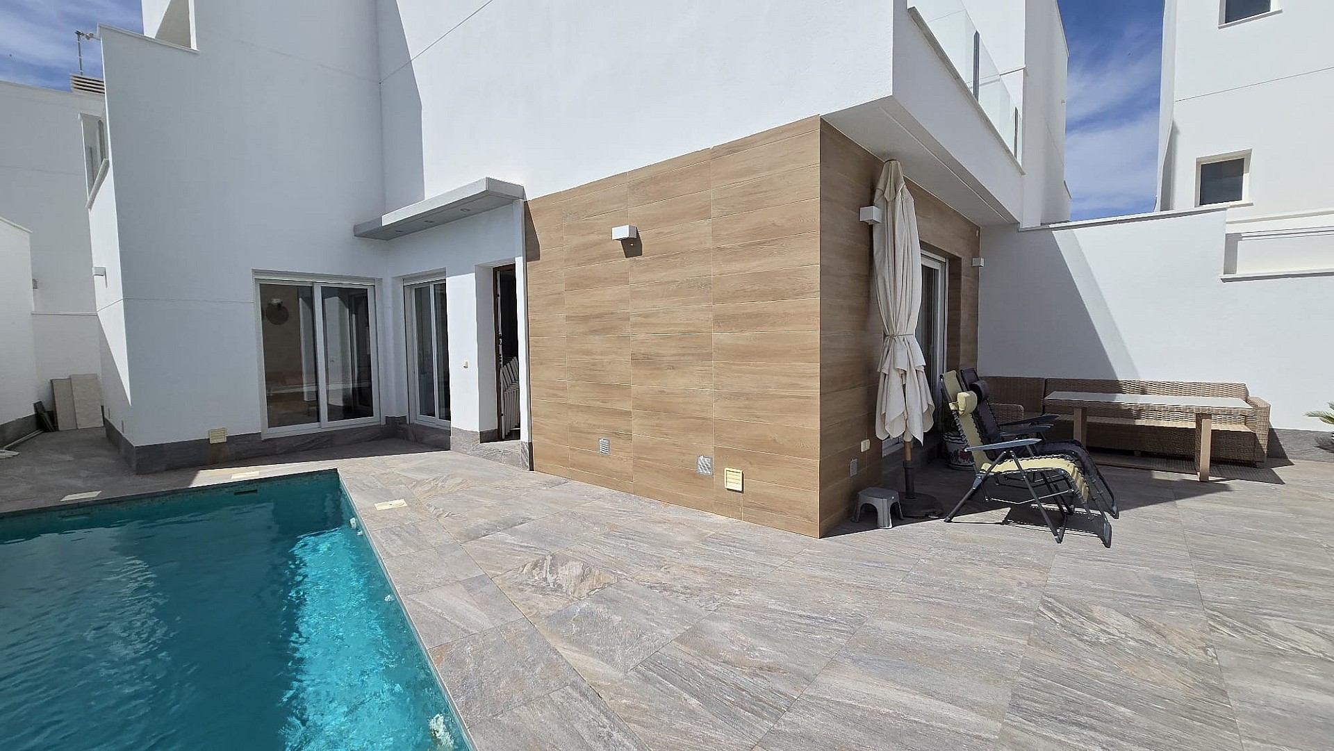Master bedroom in villa for sale in San Pedro del Pinatar