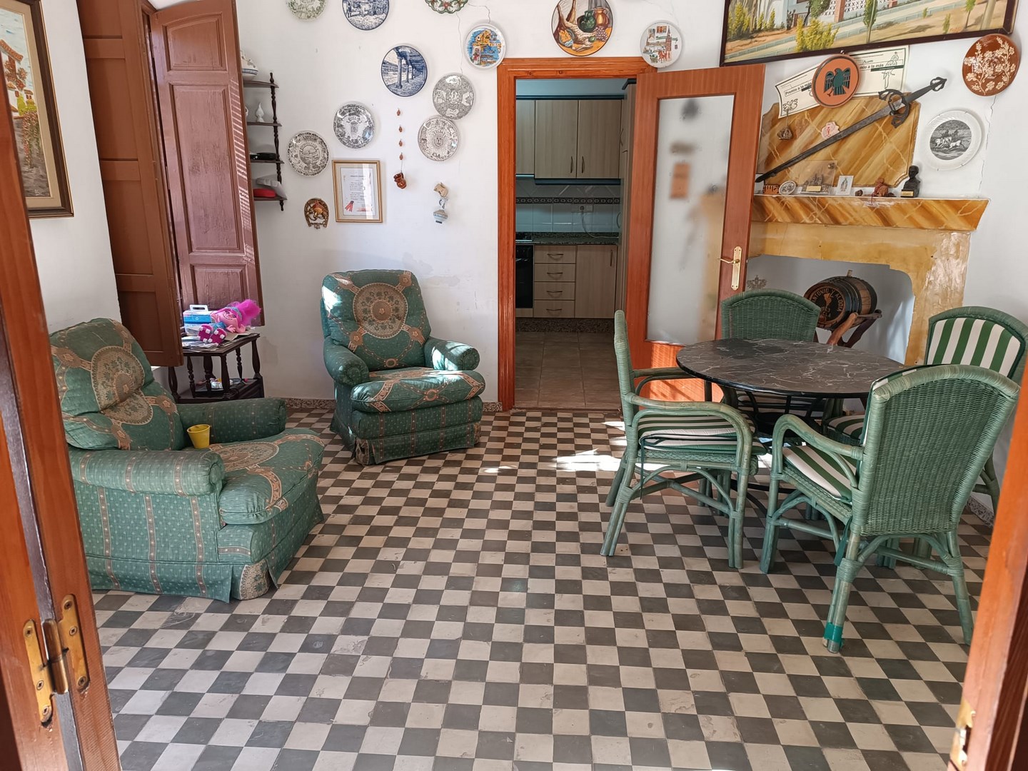 Bathroom in villa for sale in Yecla