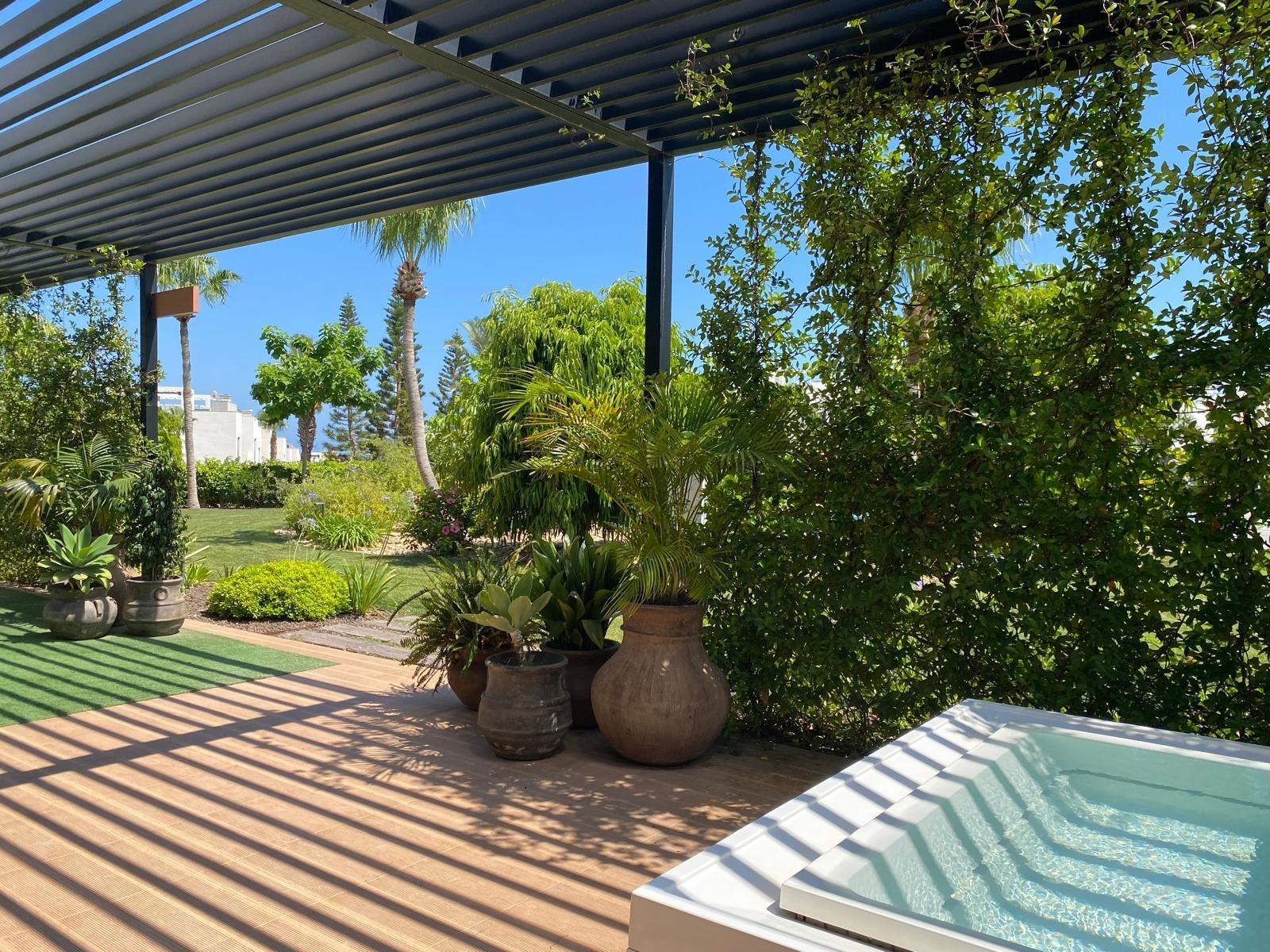 Dining area in penthouse for sale in Torrevieja