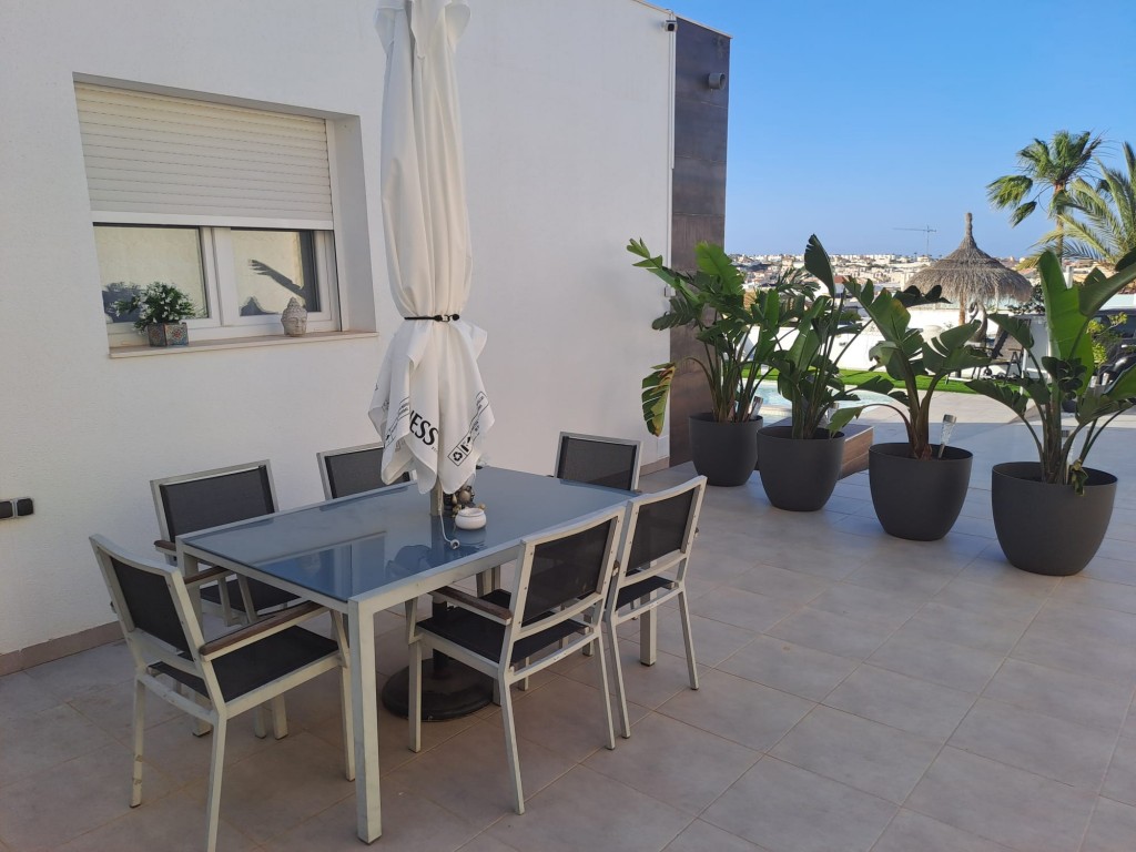 Pool area in villa for sale in Ciudad Quesada