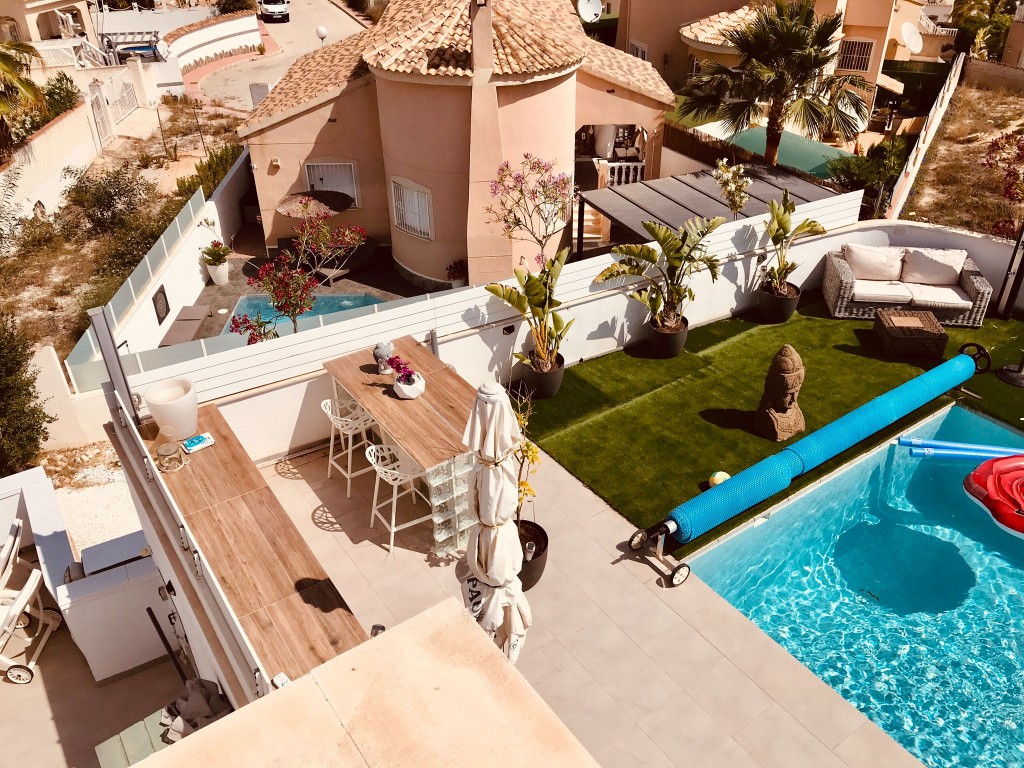 Terrace in villa for sale in Ciudad Quesada