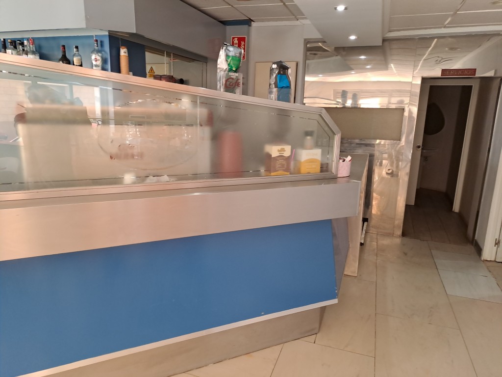 Terrace in commercial for sale in La Mata