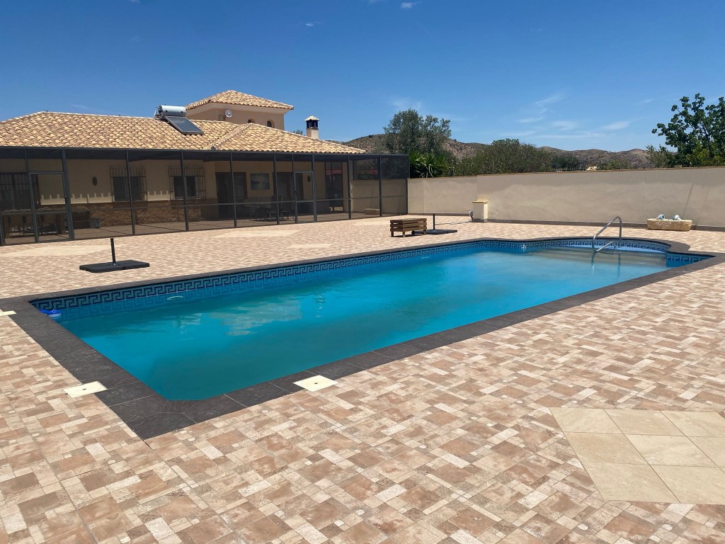 Exterior view in villa for sale in Urcal
