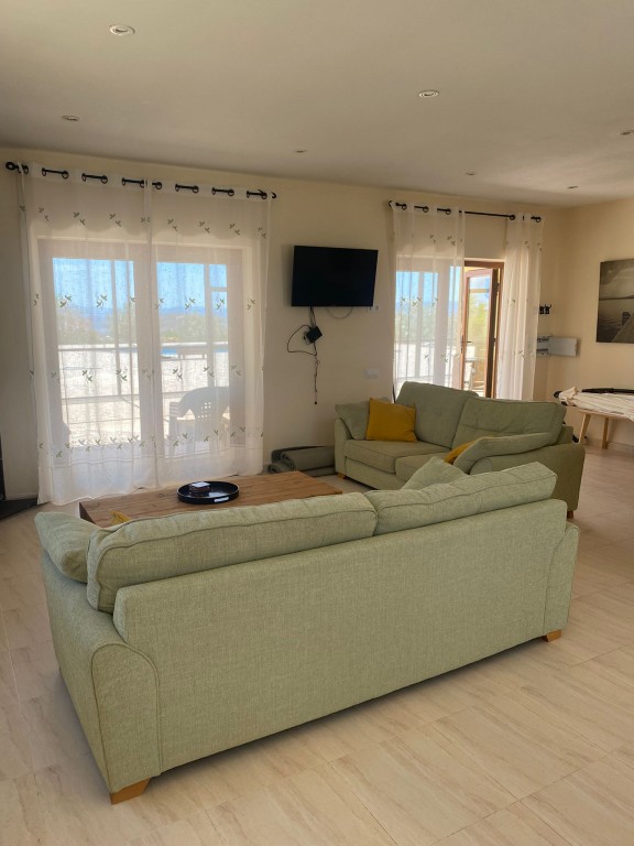 Master bedroom in villa for sale in Urcal