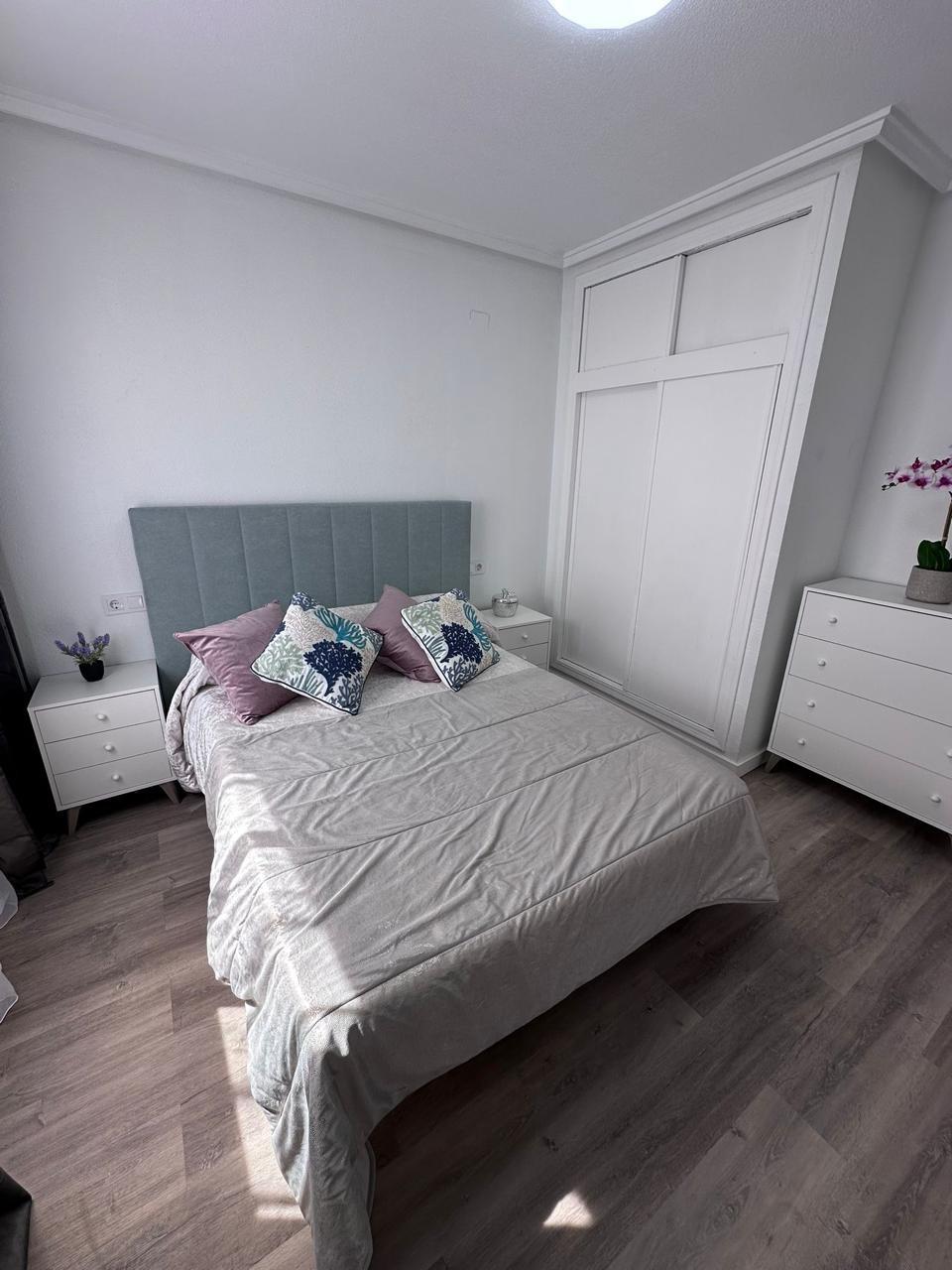 Pool area in apartment for sale in Torrevieja