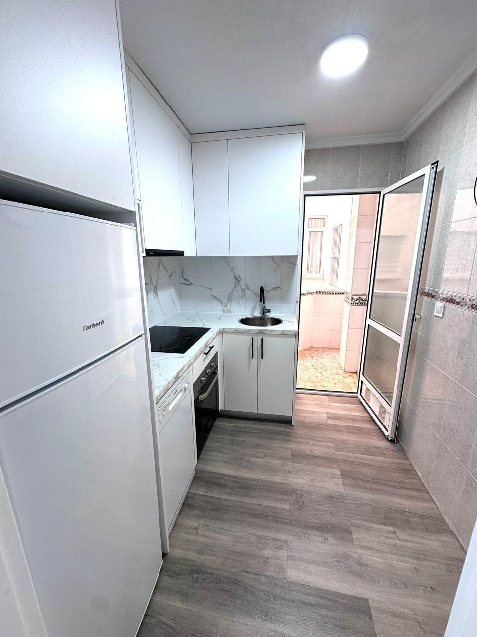 Dining area in apartment for sale in Torrevieja