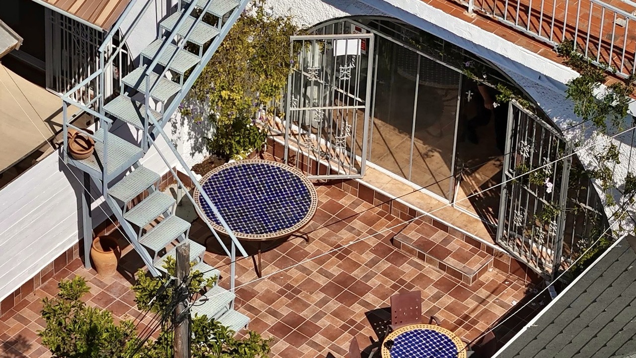 Terrace in bungalow for sale in Playa Flamenca