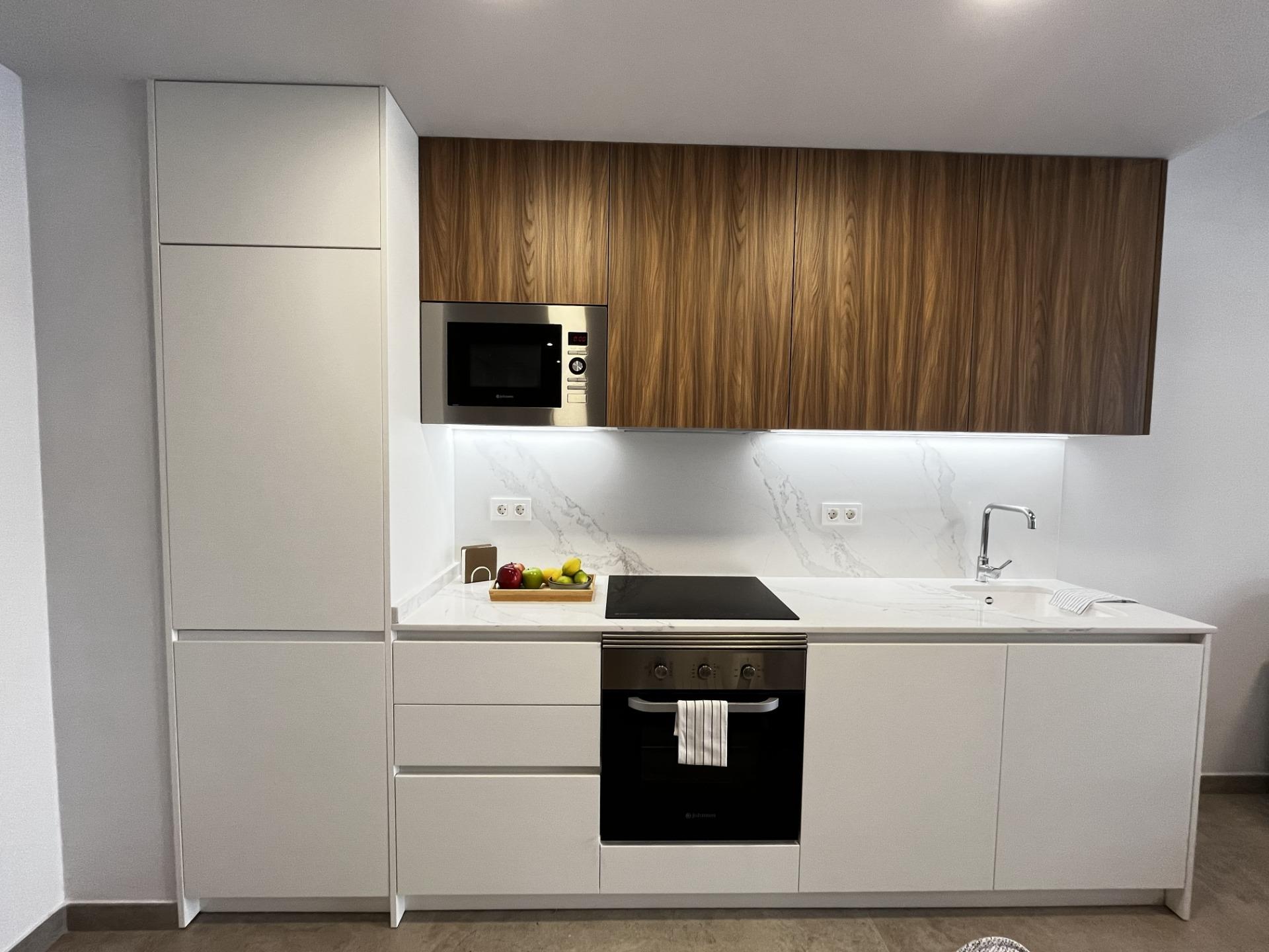 Bedroom in apartment for sale in Torrevieja