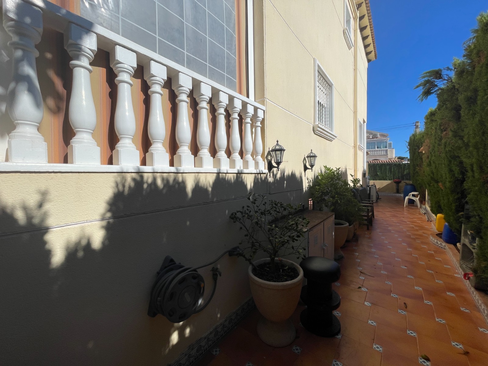 Kitchen in villa for sale in Guardamar del Segura