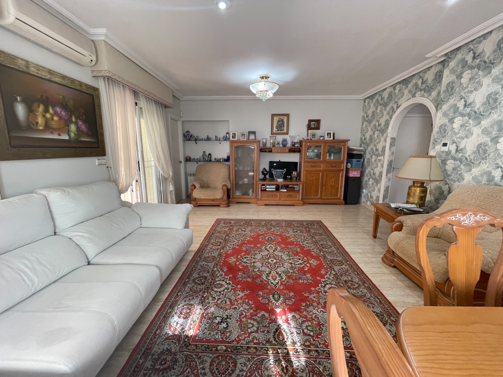 Bedroom in villa for sale in Guardamar del Segura