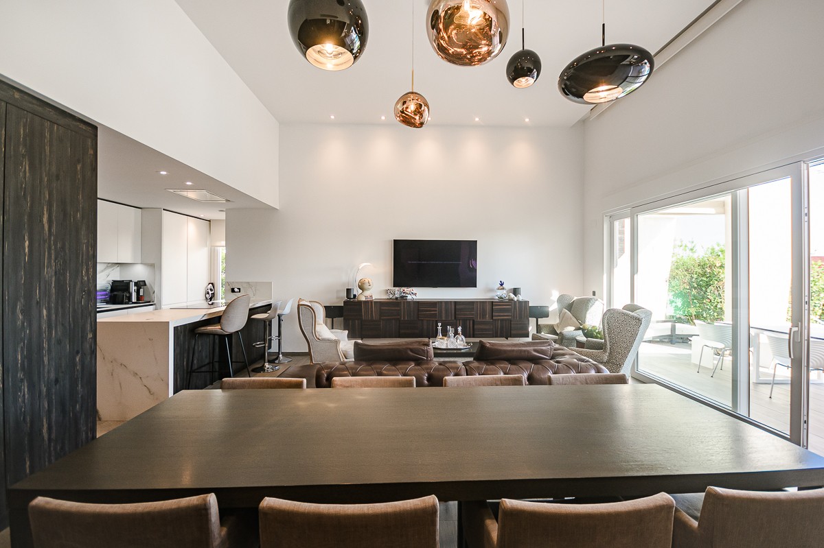 Living room in villa for sale in Algorfa