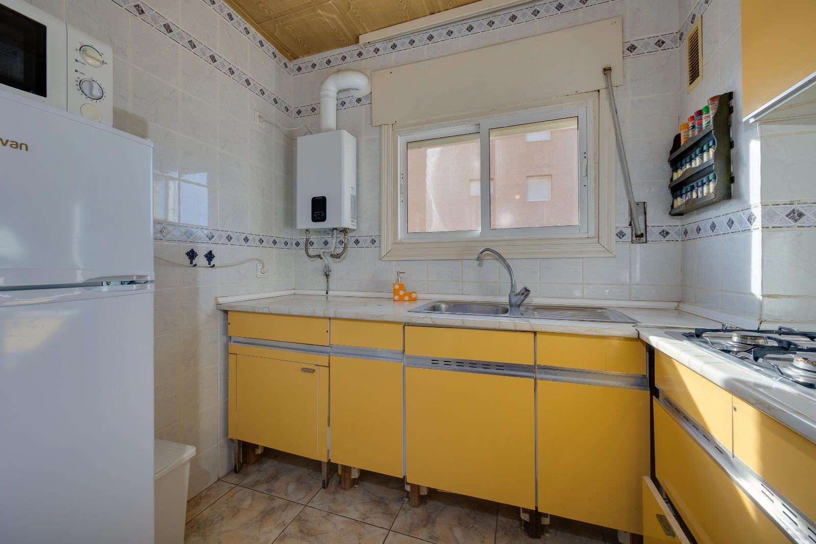 Master bedroom in apartment for sale in Guardamar del Segura