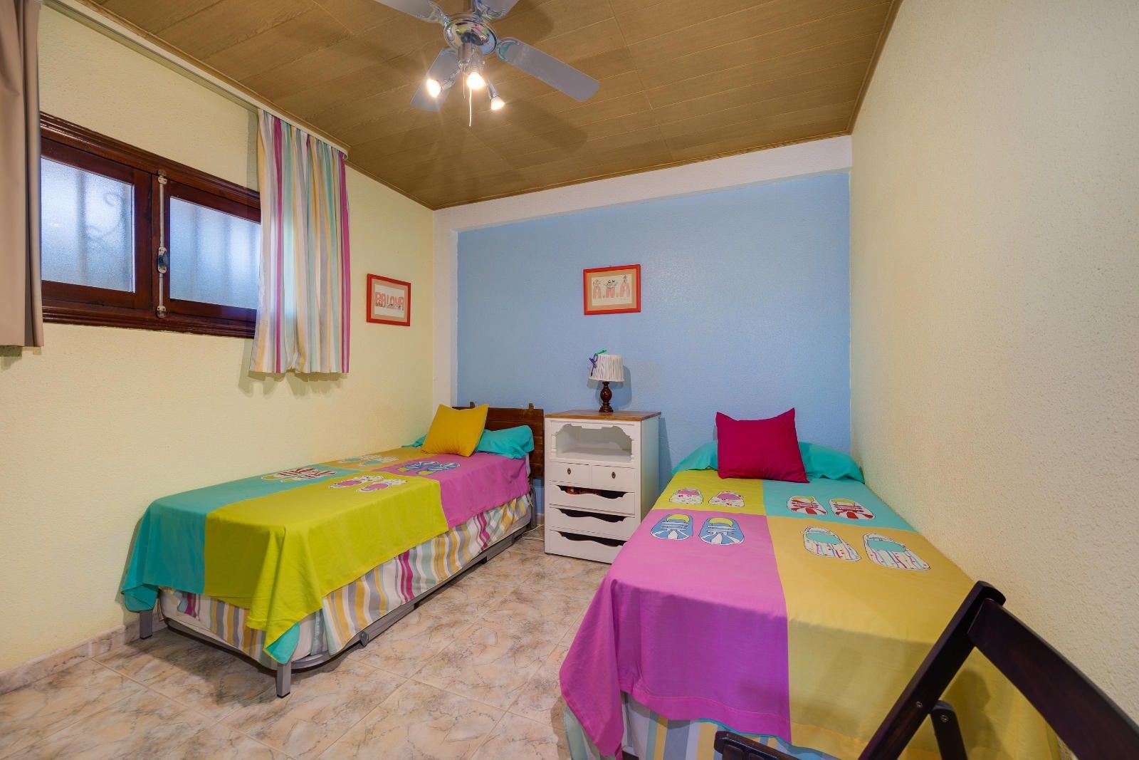 Bathroom in apartment for sale in Guardamar del Segura