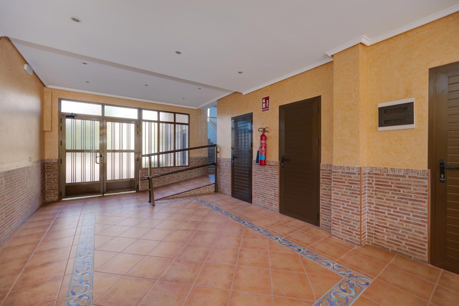 Terrace in apartment for sale in Guardamar del Segura