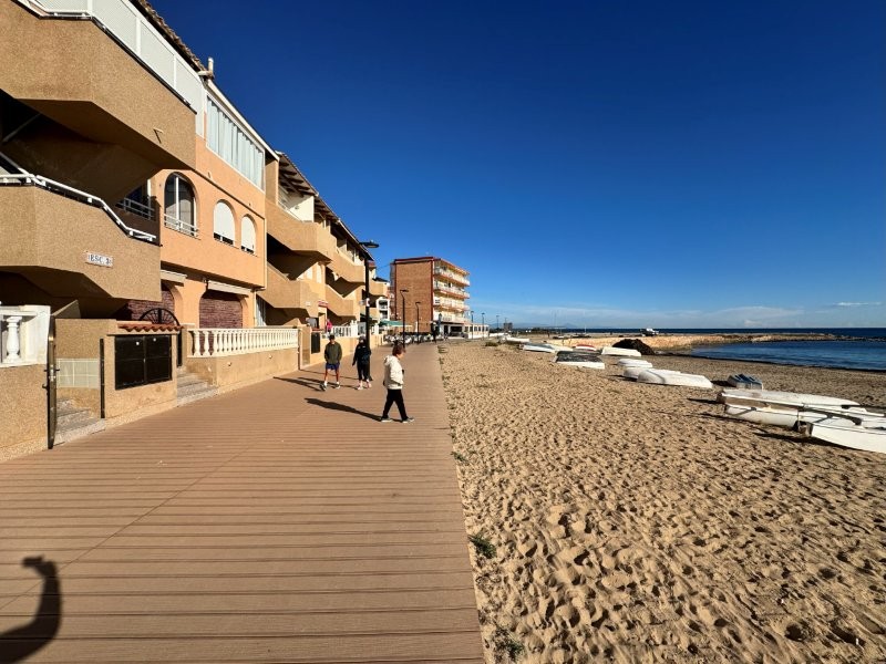 Bedroom in apartment for sale in La Mata