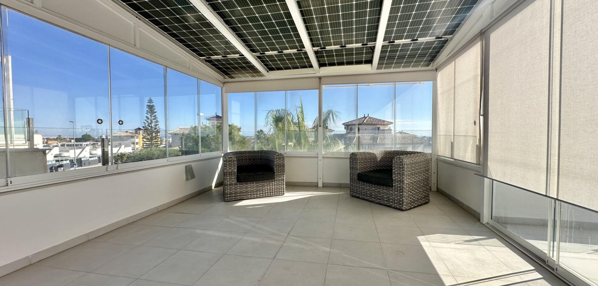 Kitchen in villa for sale in Orihuela Costa