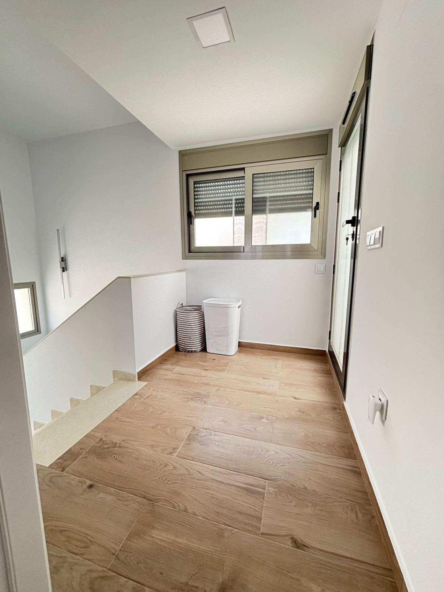 Garden in villa for sale in Orihuela Costa