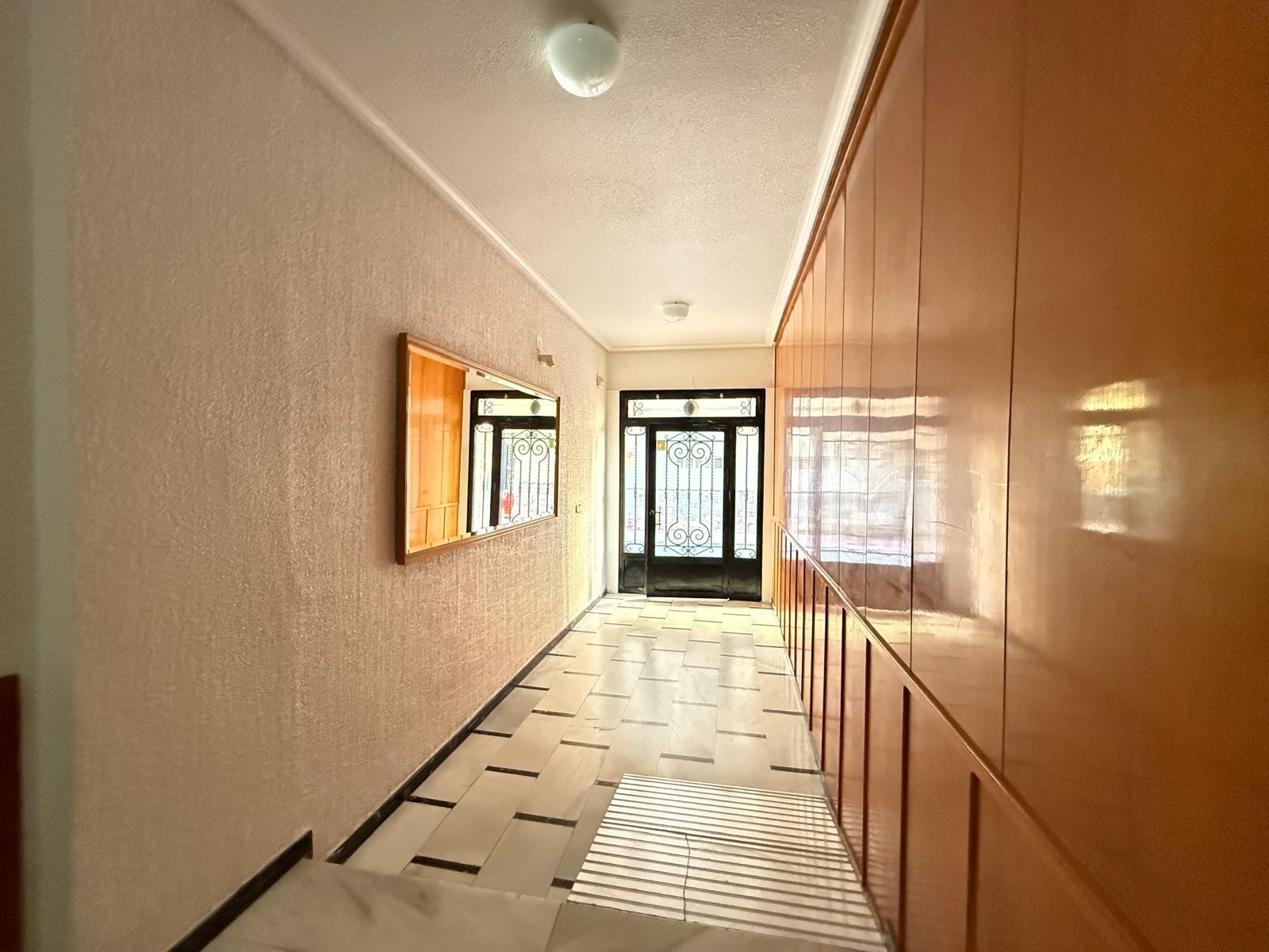 Terrace in apartment for sale in Torrevieja
