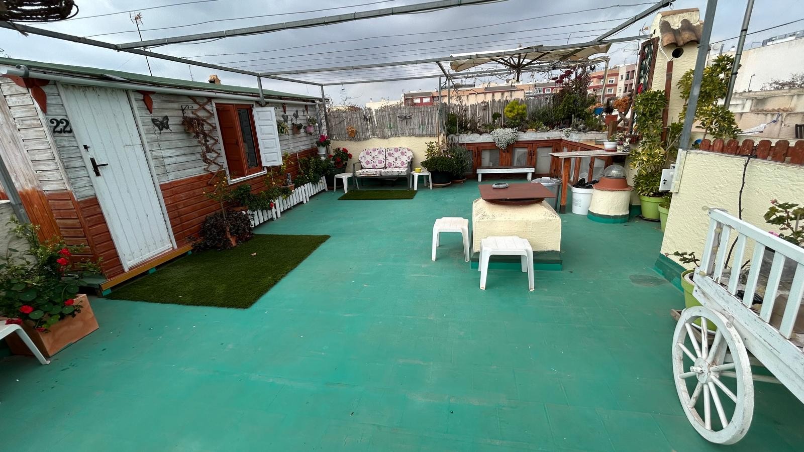 Garden in villa for sale in Los Montesinos