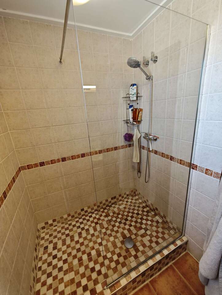 Garden in villa for sale in Canada del Trigo
