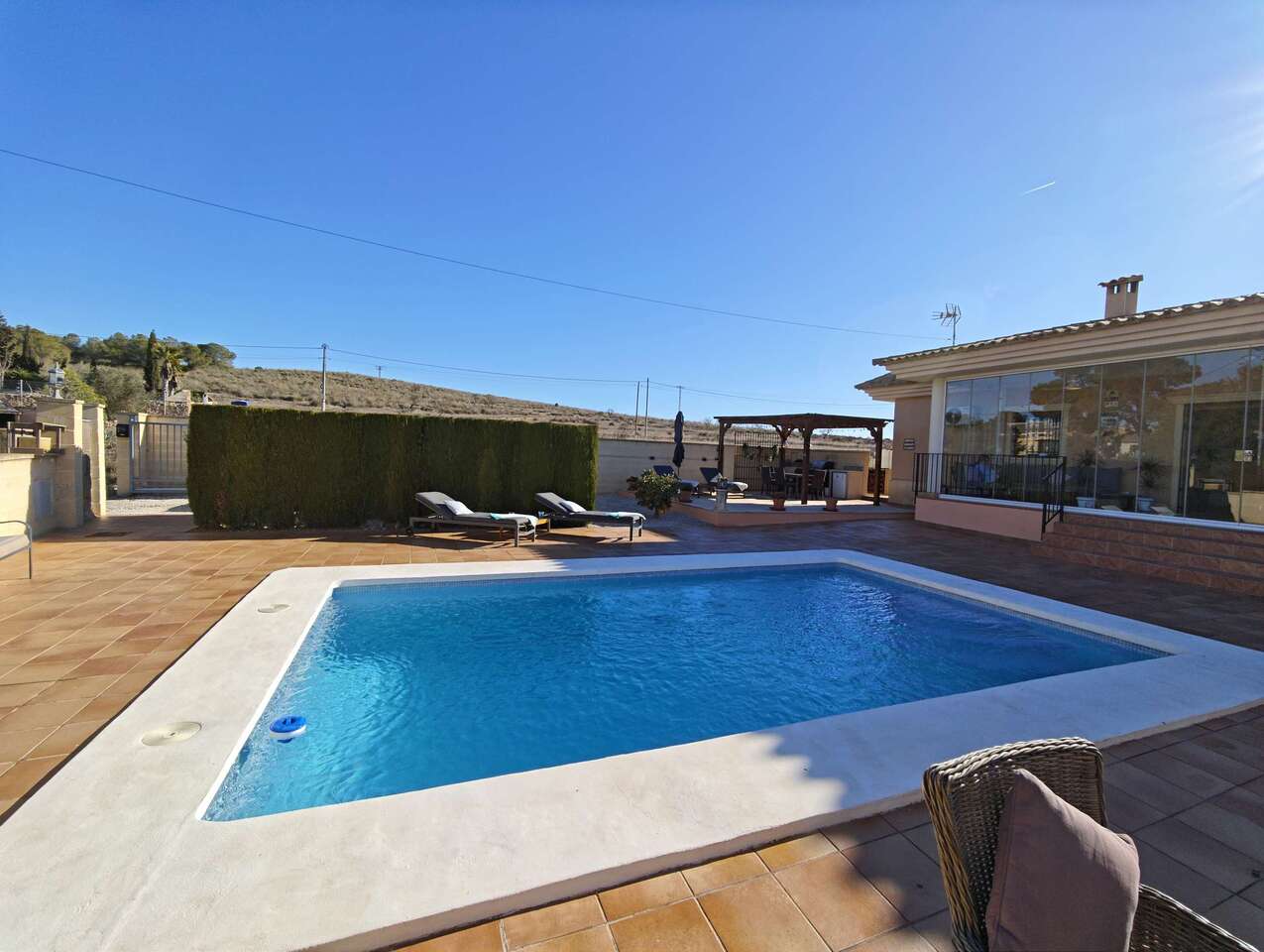 Pool area in villa for sale in Canada del Trigo