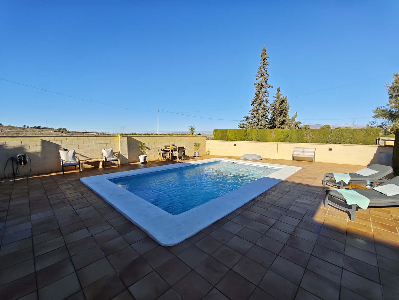 Dining area in villa for sale in Canada del Trigo