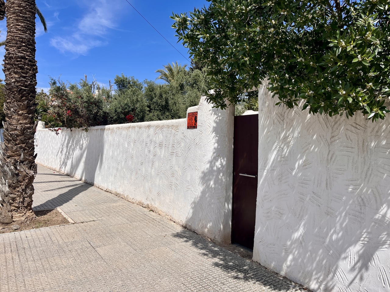 Master bedroom in villa for sale in Cabo Roig