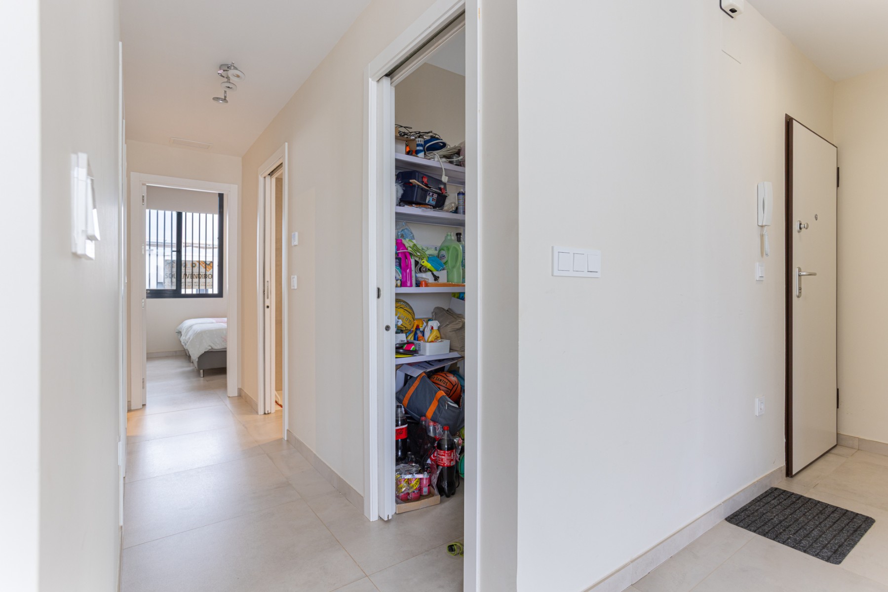 Master bedroom in apartment for sale in Mar de Cristal