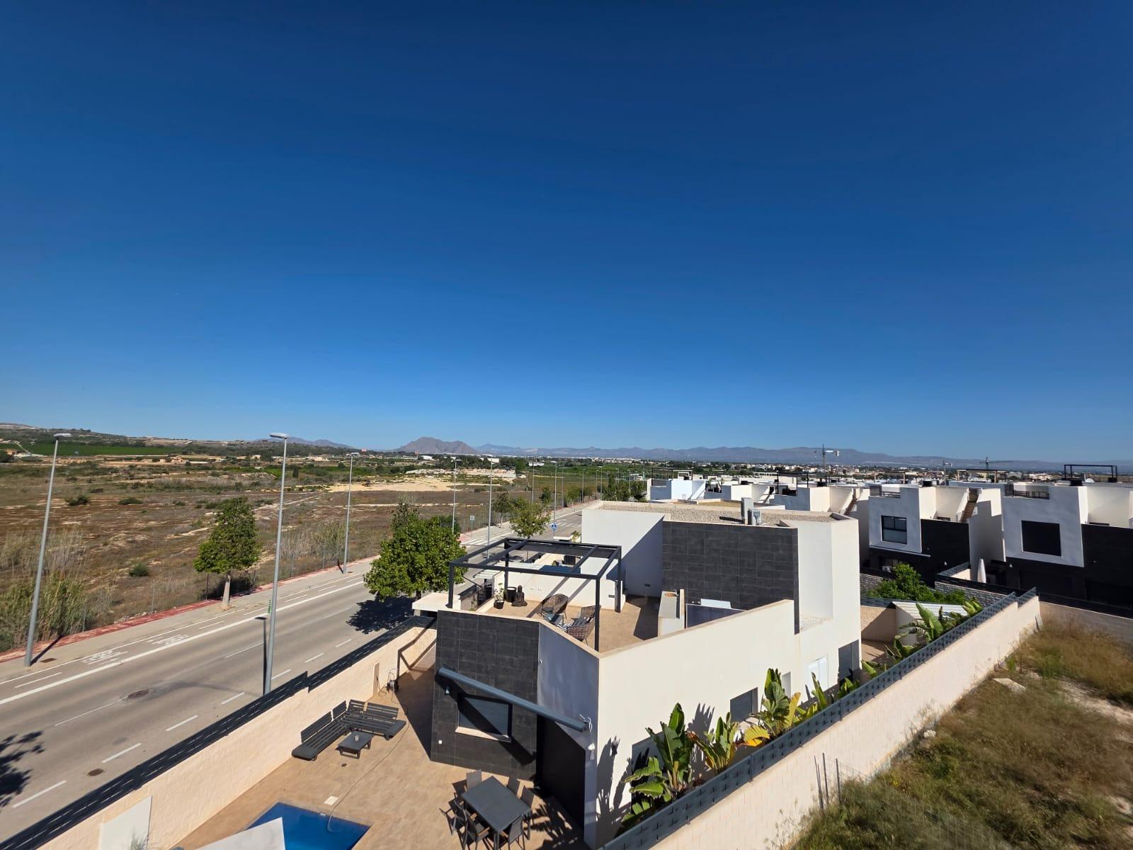 Bathroom in villa for sale in Benijofar