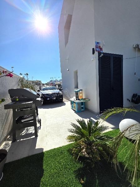 Living room in villa for sale in Benijofar