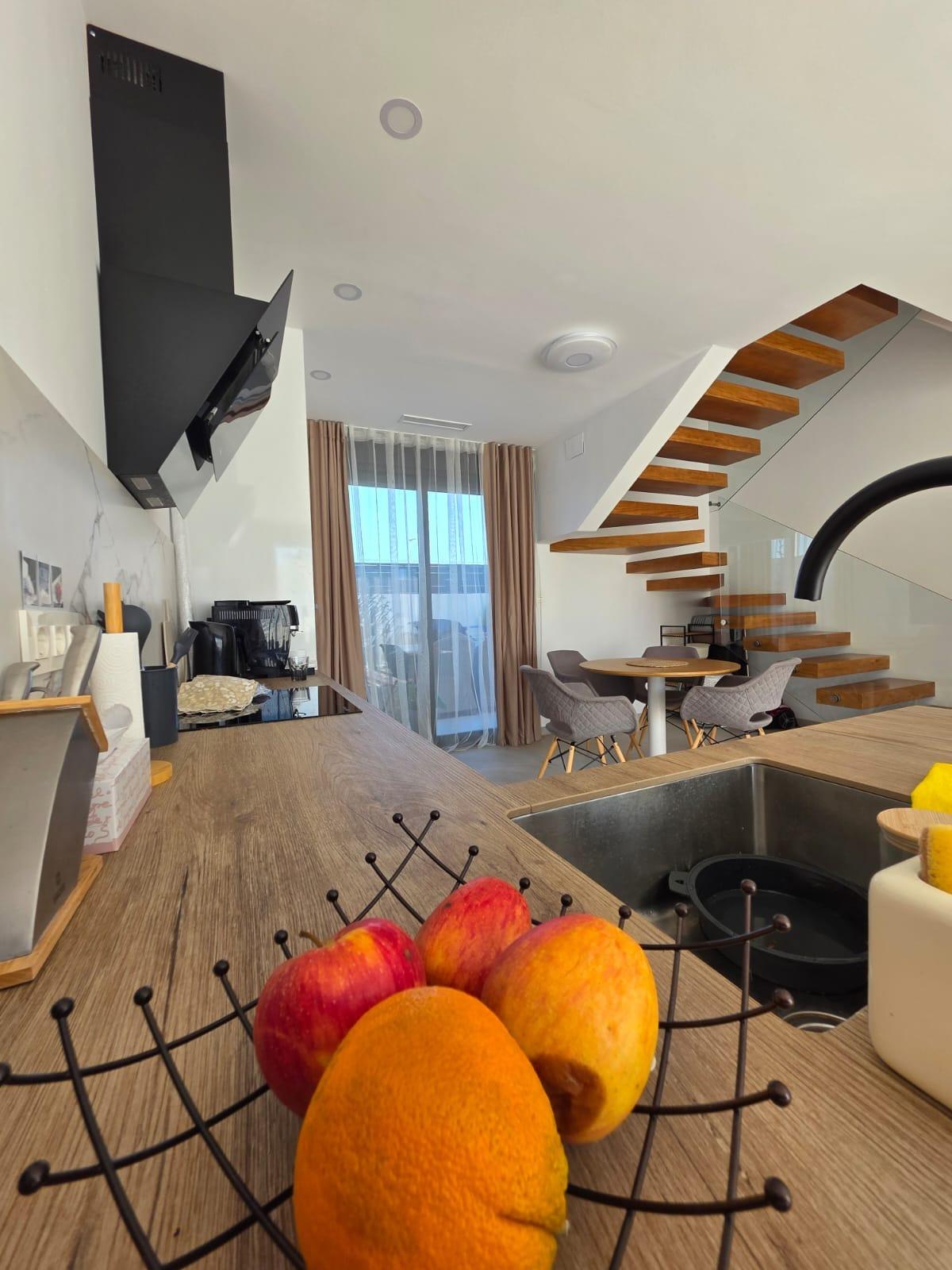 Dining area in villa for sale in Benijofar