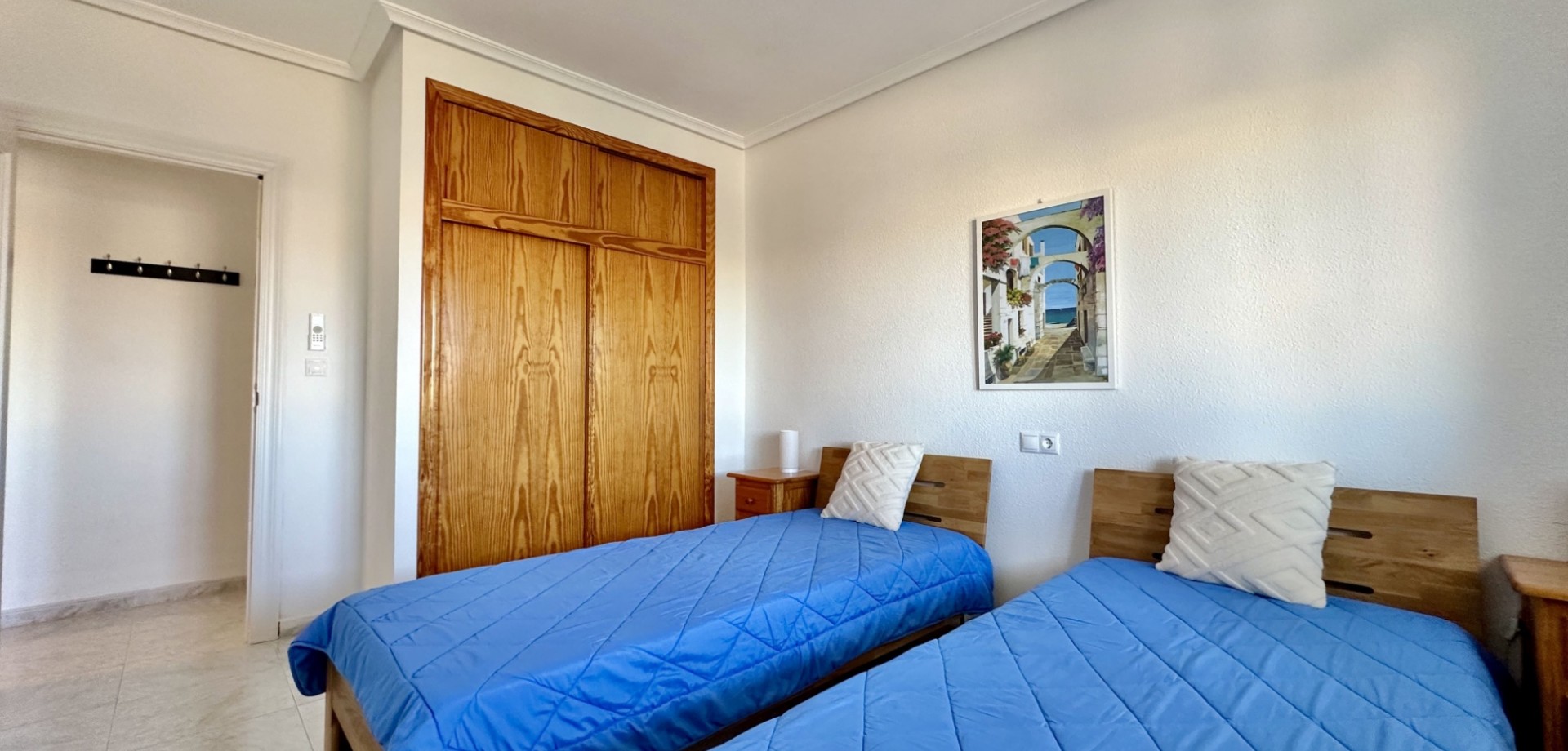Kitchen in apartment for sale in Orihuela Costa