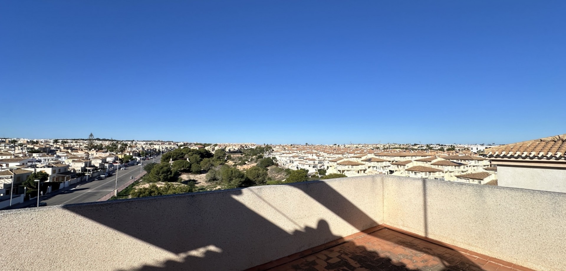 Garden in apartment for sale in Orihuela Costa