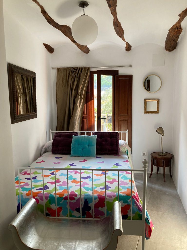 Exterior view in villa for sale in Chulilla