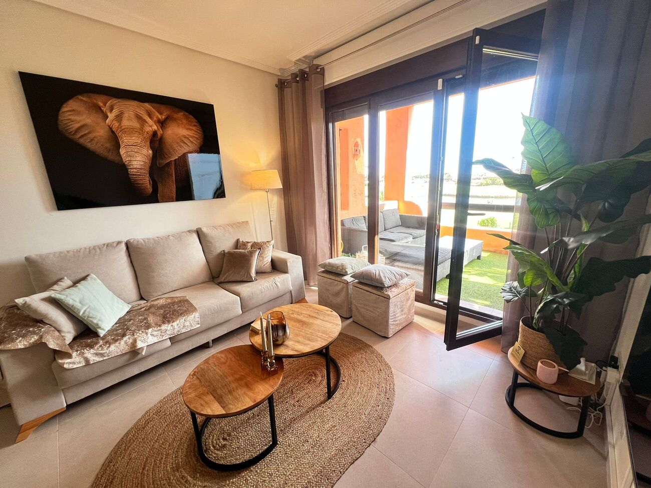 Terrace in apartment for sale in Los Alcazares