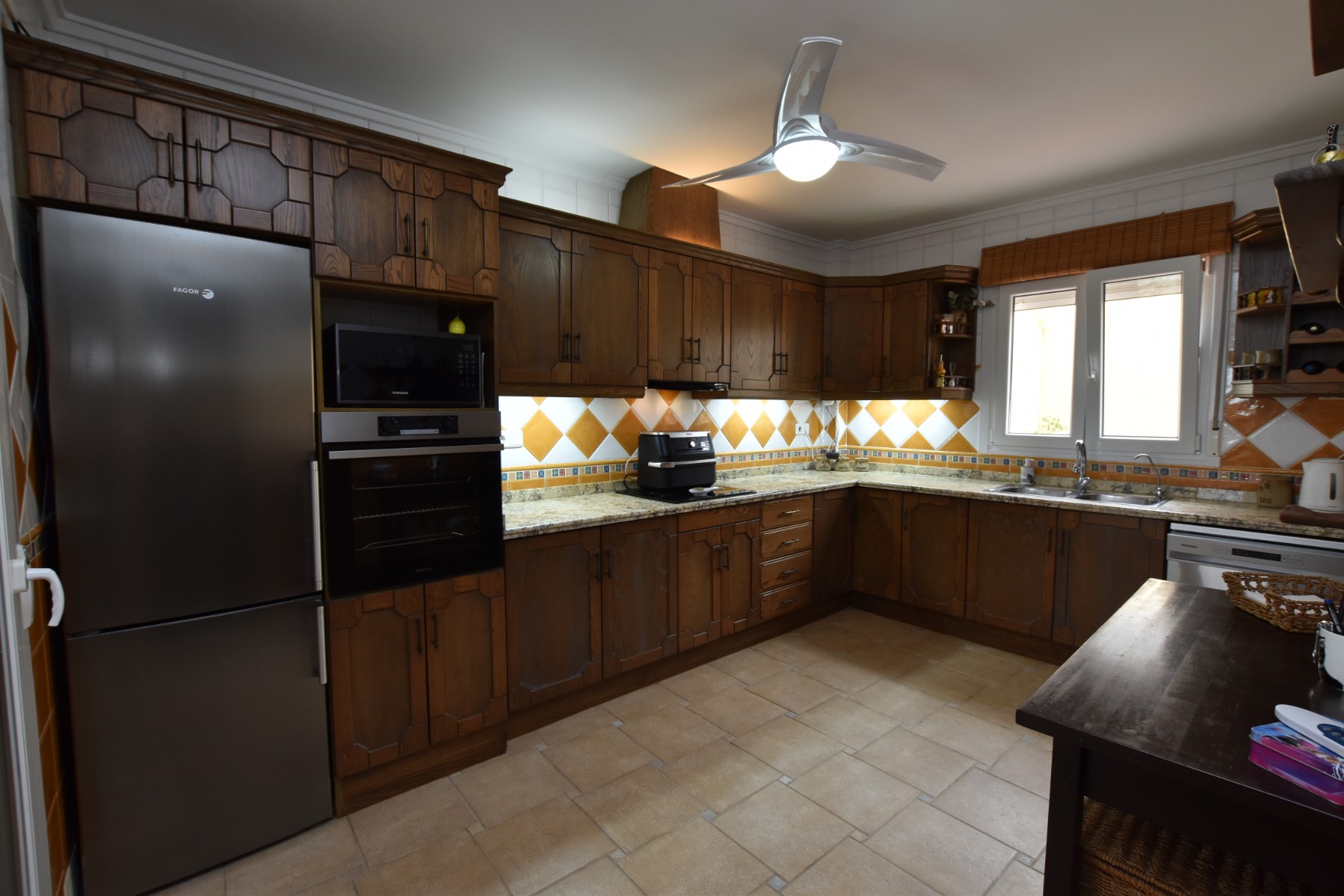 Exterior view in villa for sale in Algorfa