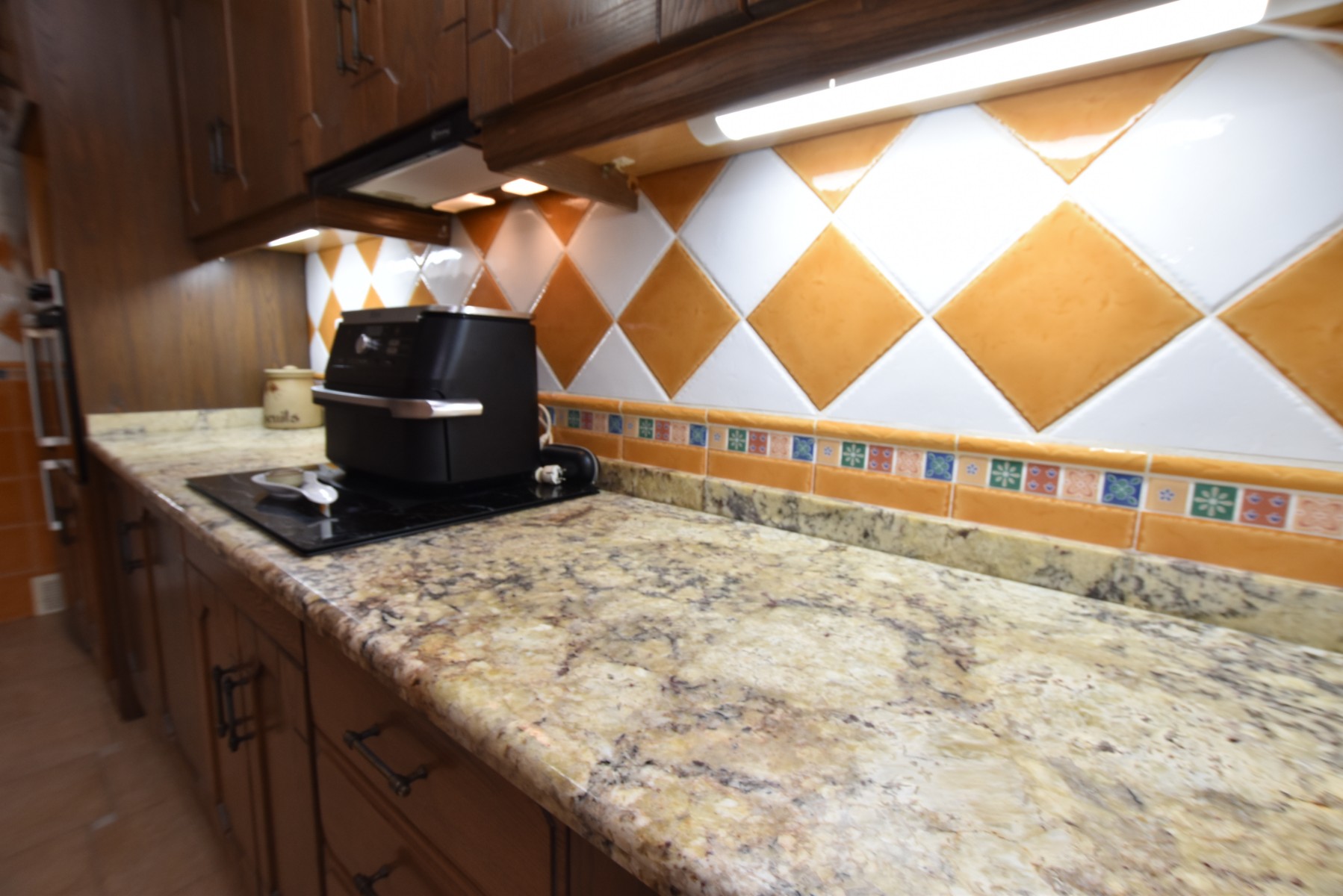 Kitchen in villa for sale in Algorfa