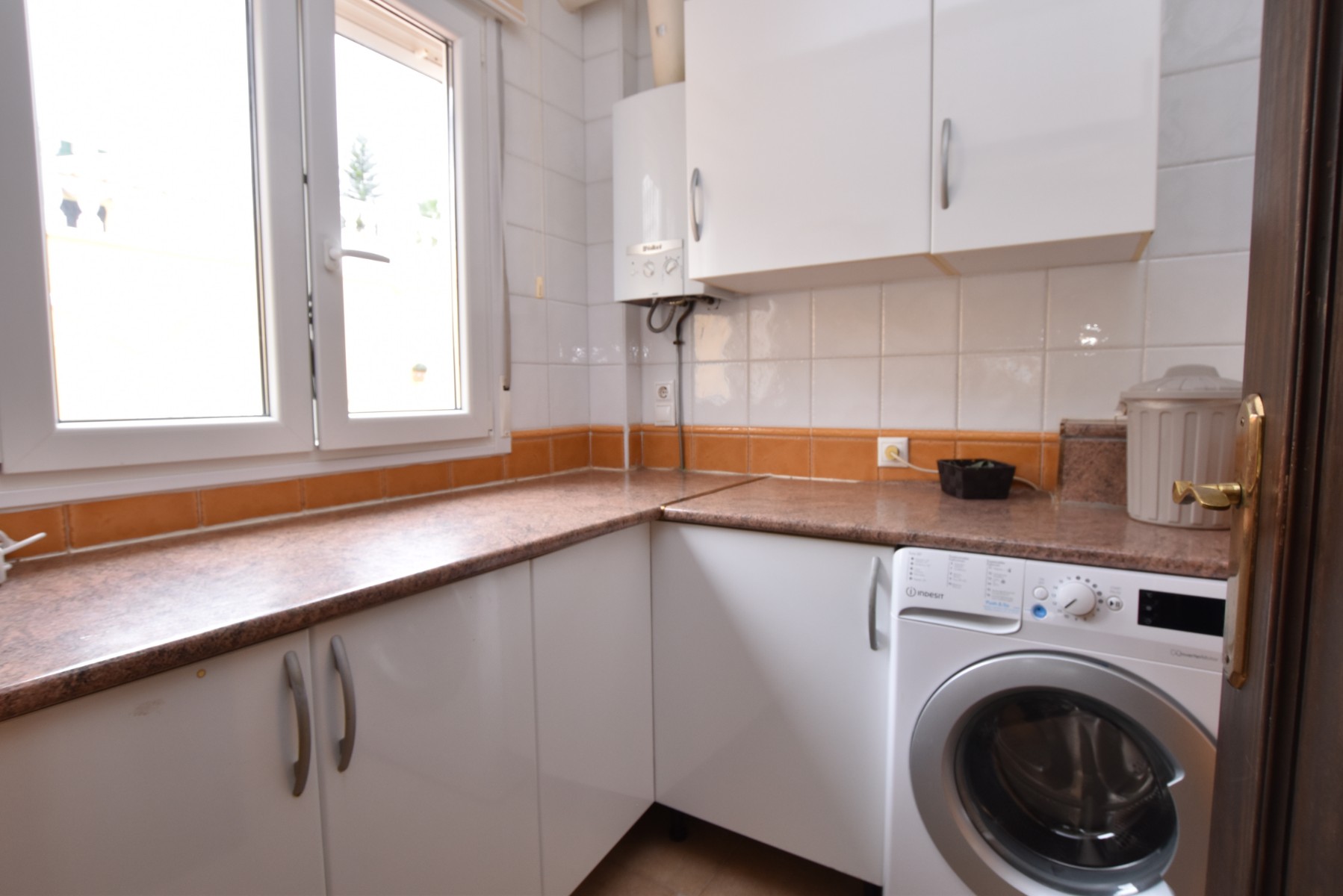 Master bedroom in villa for sale in Algorfa