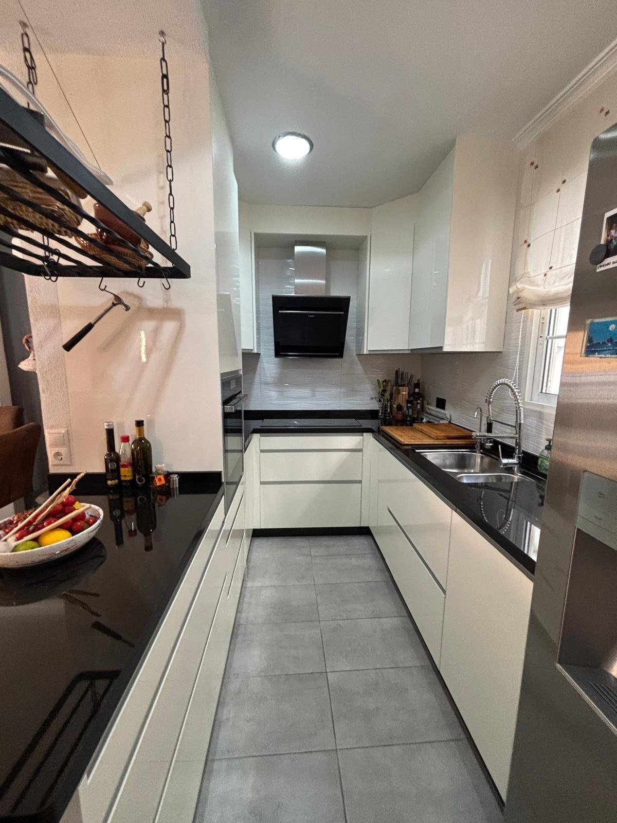 Terrace in apartment for sale in Torrevieja