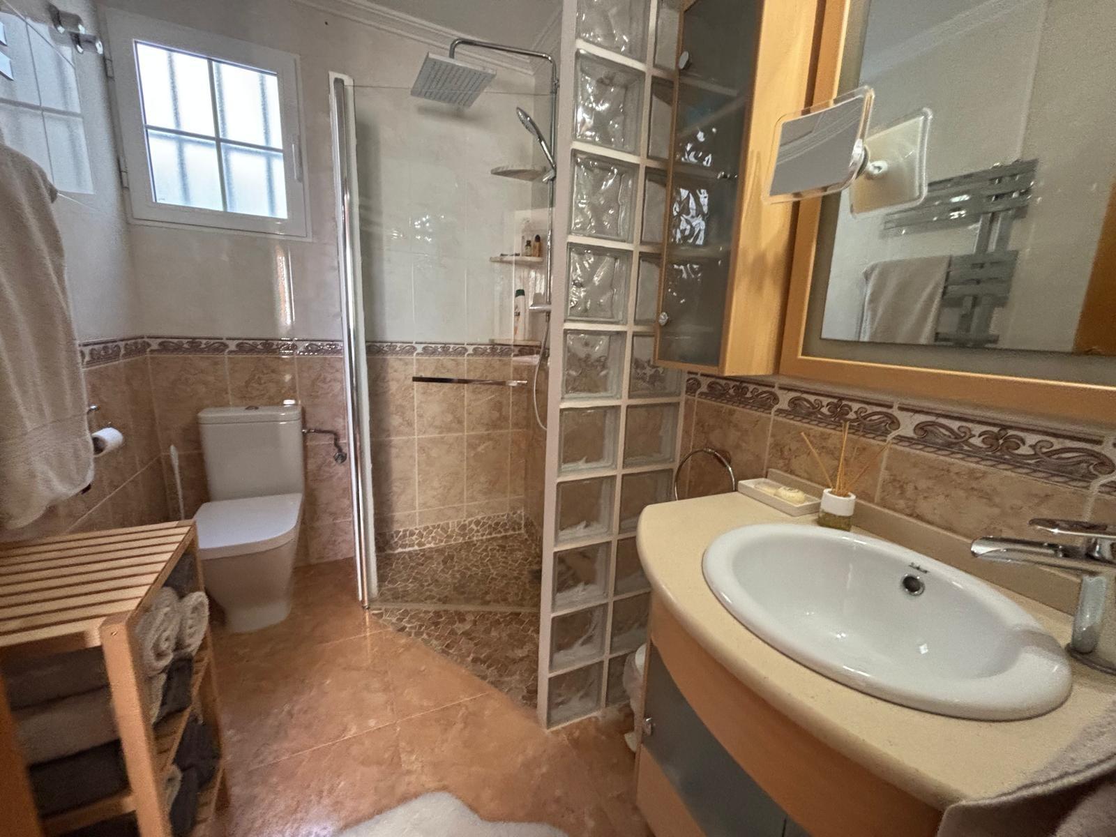 Terrace in apartment for sale in Torrevieja