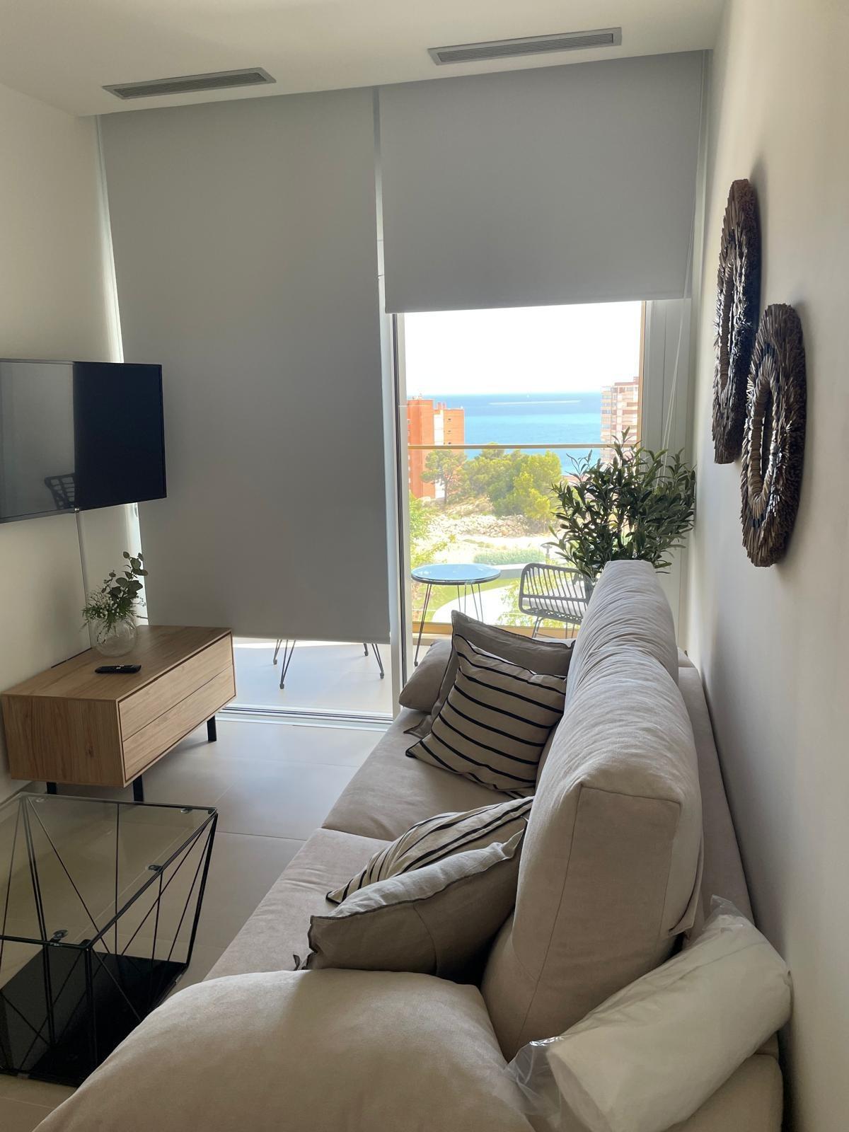 Master bedroom in apartment for sale in Benidorm